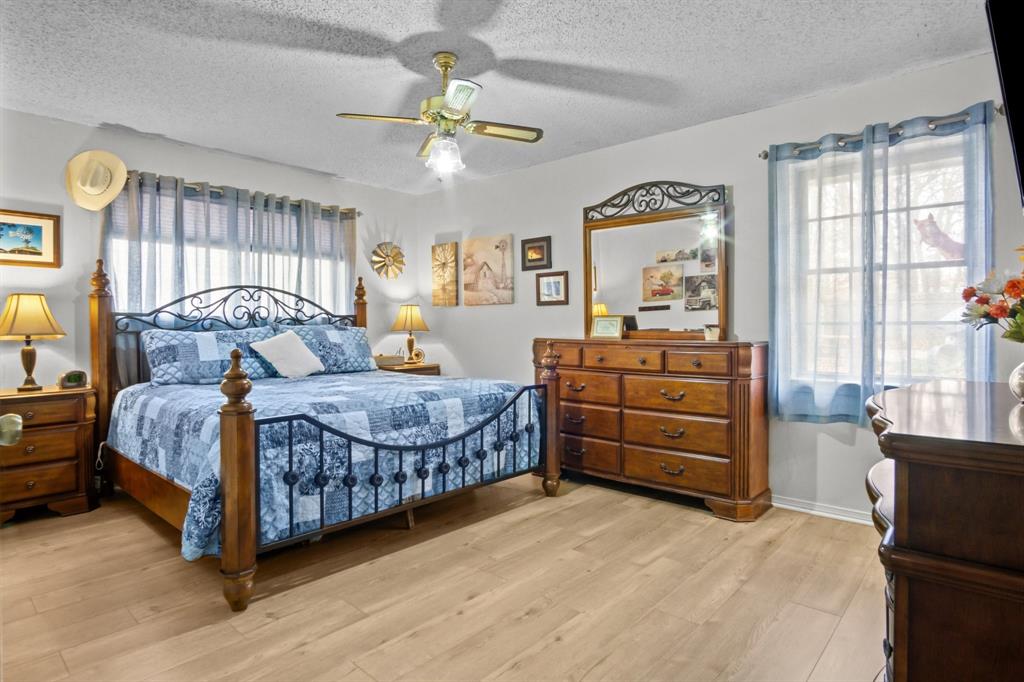 Royal Oaks - Residential