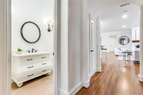 Tiny photo for 3241 Rankin Street, University Park, TX 75205 (MLS # 21018834)