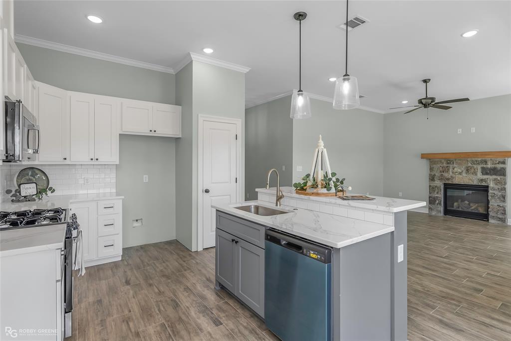 Parkway Place - Residential