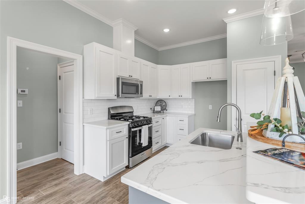 Parkway Place - Residential