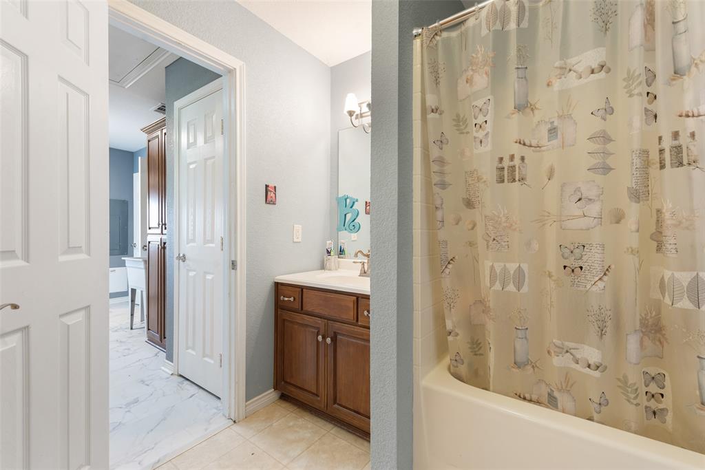 A0002 - C ASKINS - Farm