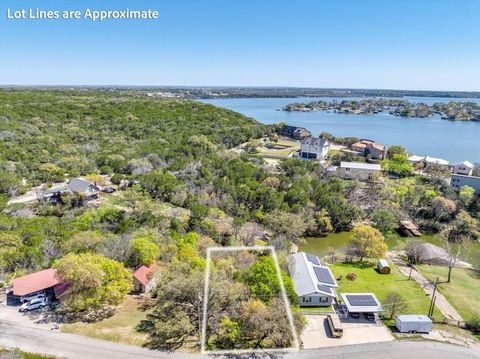 1011 Hidden Cove Trail Granbury TX 76049