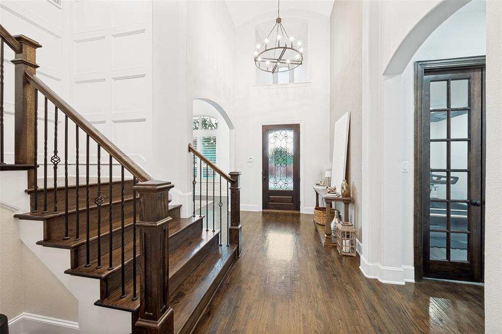 2812 Damsel Madison Lane
