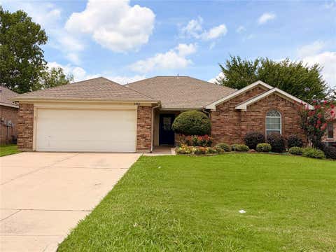 Photo of 2002 Sword Fish Drive, Mansfield, TX 76063 (MLS # 21310903)