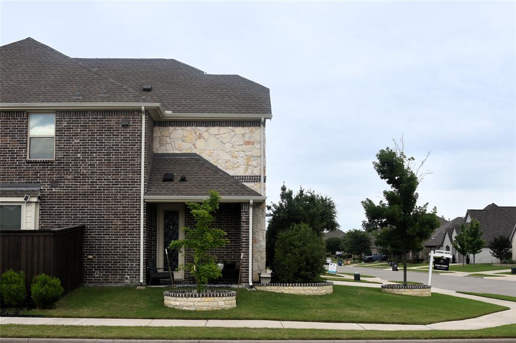 1500 Snapdragon Court