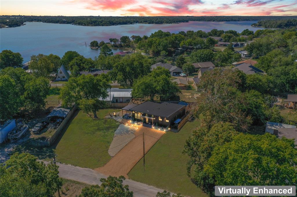 Moss Lake Estate - Residential