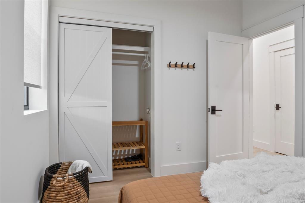 Moss Lake Estate - Residential