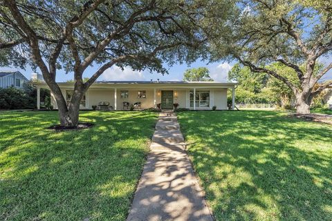 4408 Hildring Drive E Fort Worth TX 76109