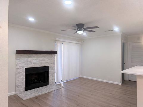 Tiny photo for 1101 Calico Lane #1411, Arlington, TX 76011 (MLS # 21132754)
