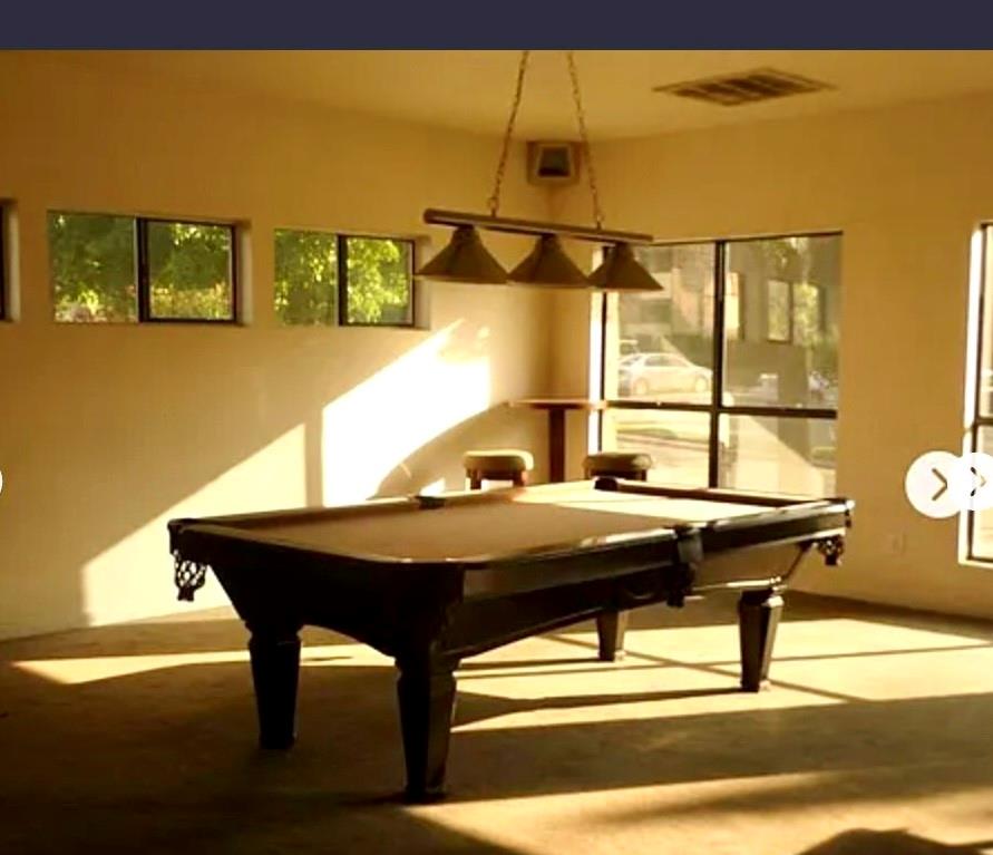 Cloisters Condo The - Residential