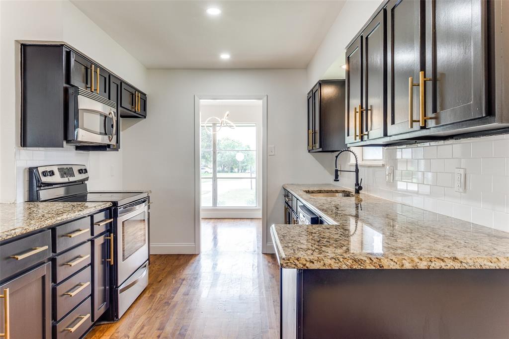 Glen Oaks - Residential