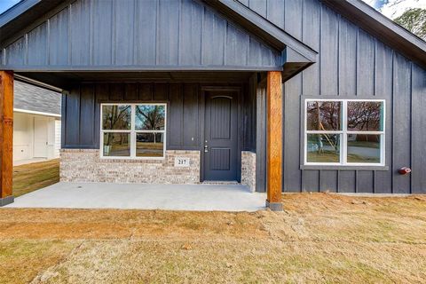 A home in Cleburne