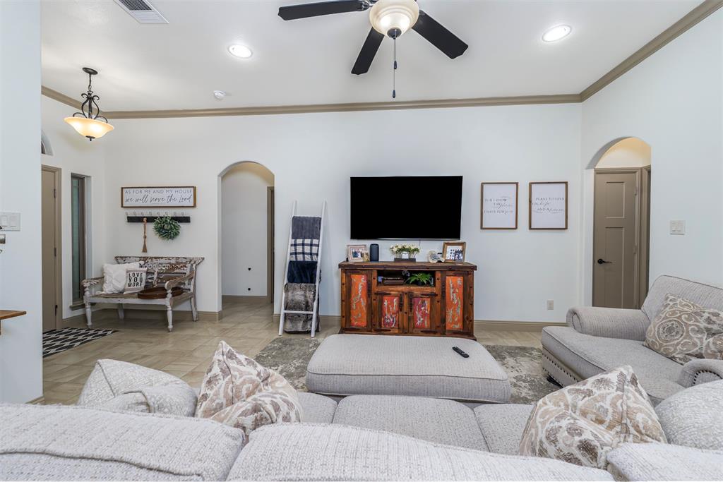 1905 Town Creek Circle