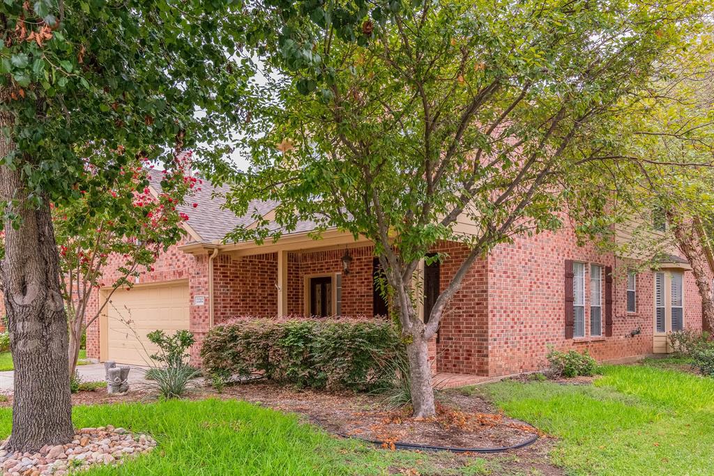 2212 Bayou Court - Photo 4