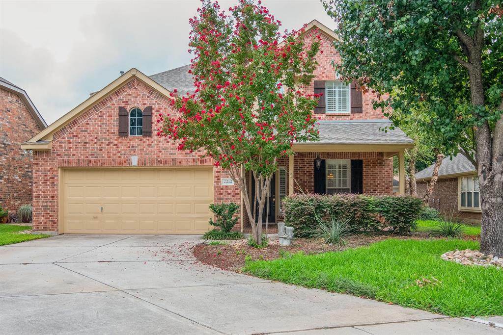 2212 Bayou Court - Photo 2