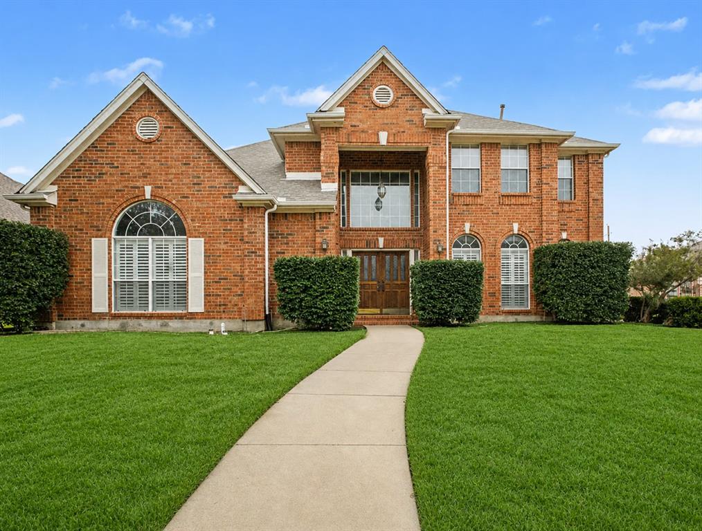 1323 Edgewood Court