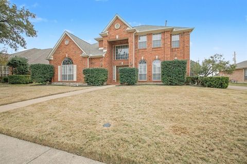 Property photo of 1323 Edgewood Court, Carrollton, TX 75007