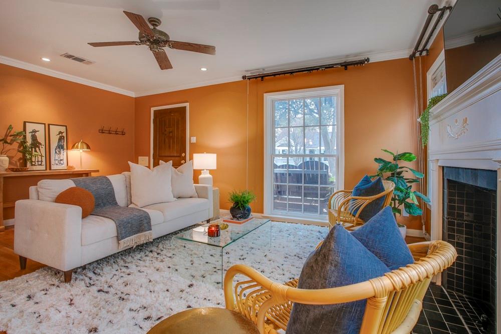 Kessler Plaza - Residential