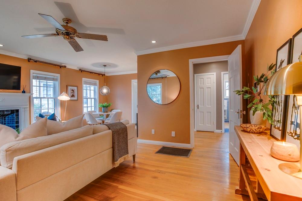 Kessler Plaza - Residential