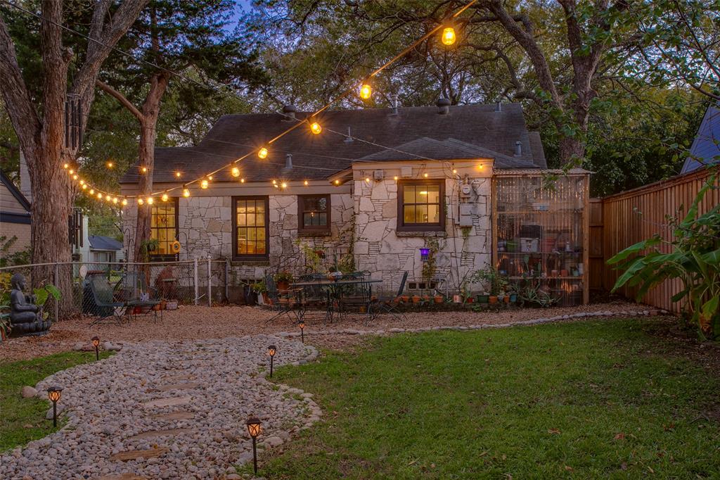 Kessler Plaza - Residential