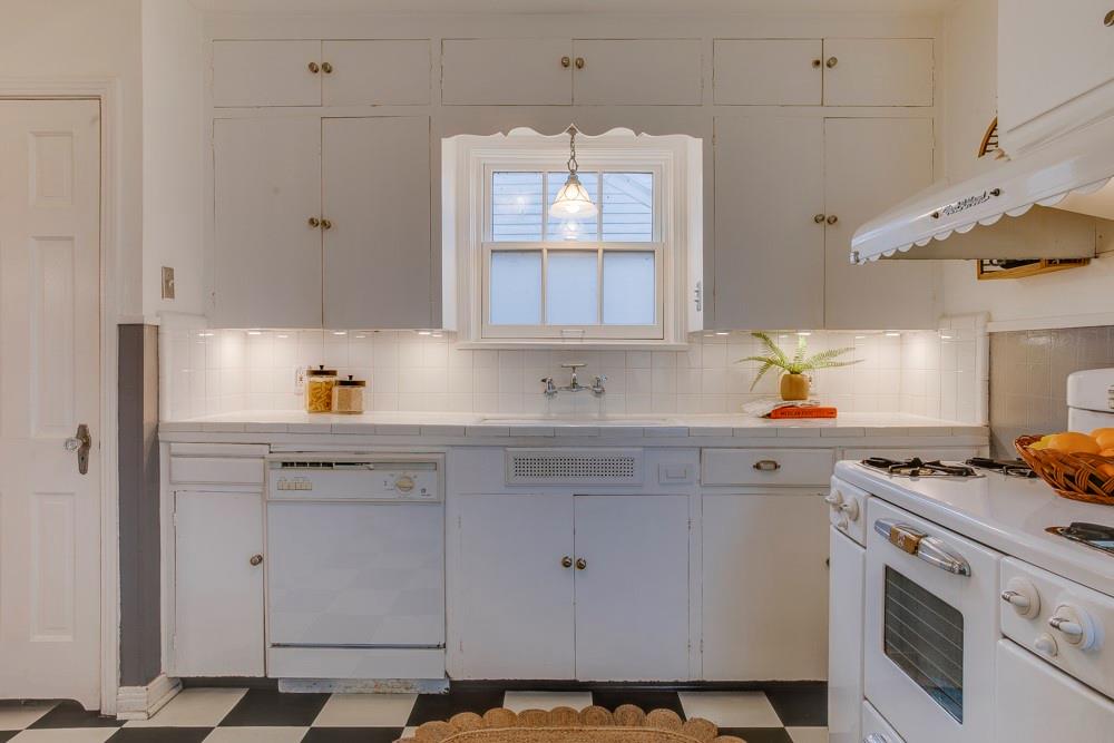 Kessler Plaza - Residential