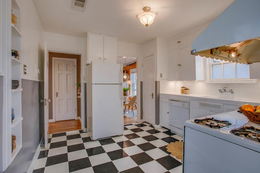 Kessler Plaza - Residential