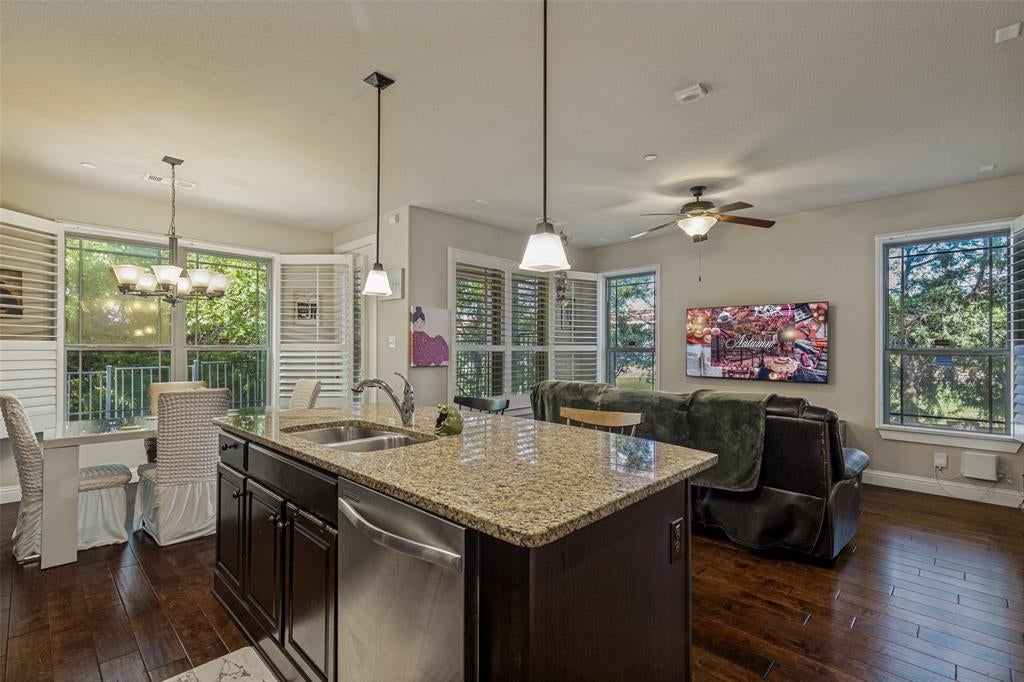 1017 Brook Hollow Drive