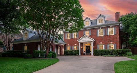 Photo of 1313 Pecos Drive, Southlake, TX 76092 (MLS # 21243578)