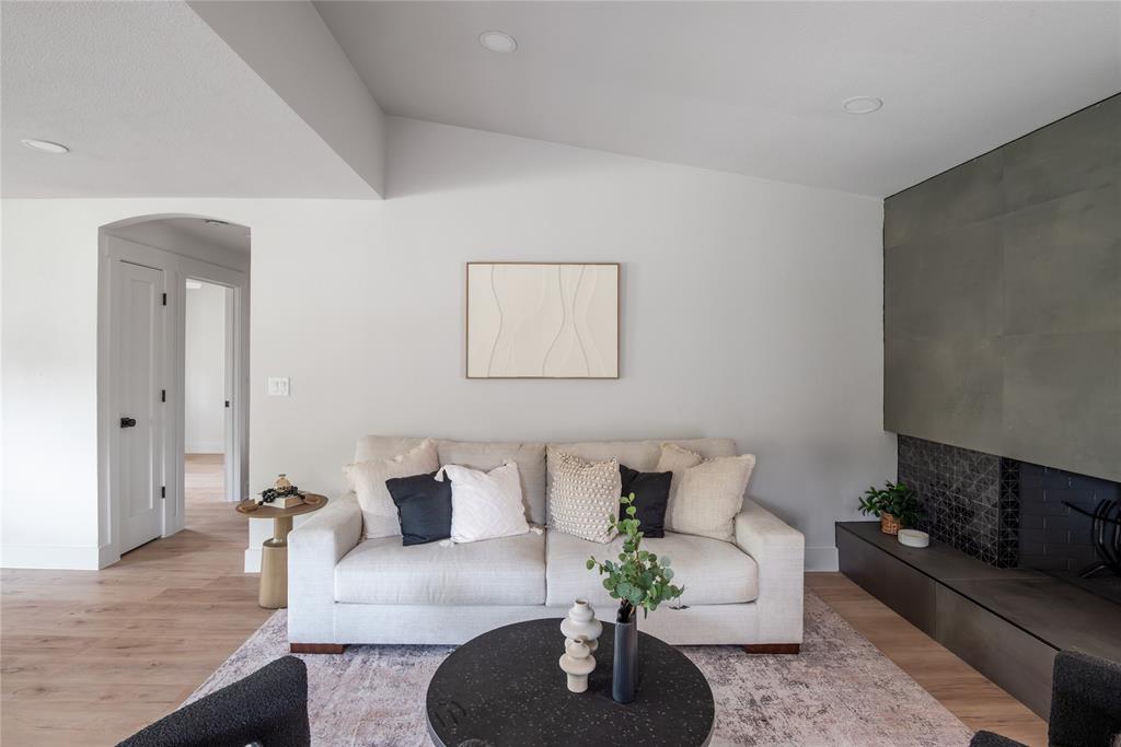 Meadow Park 04 - Residential