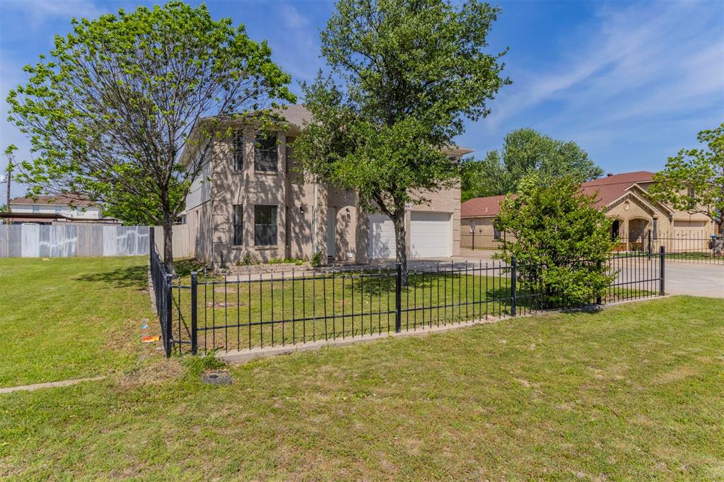 Lake Crest Estate #1 - Residential