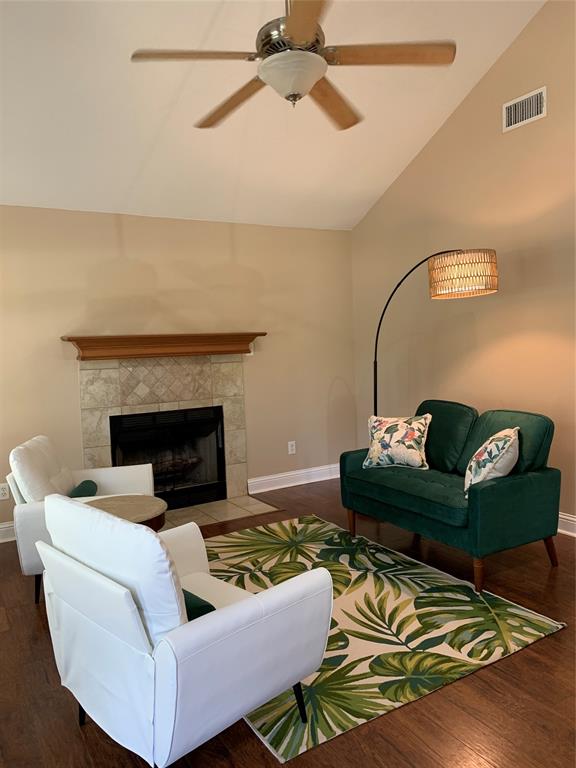 411 Cimarron Trail