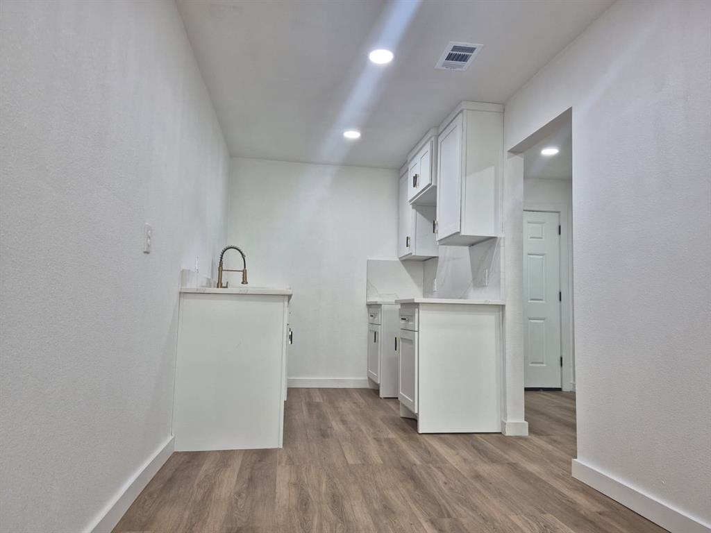 Colonial Gardens Condo - Residential