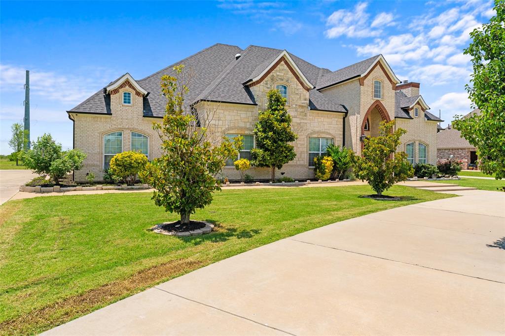 2550 Wincrest Drive