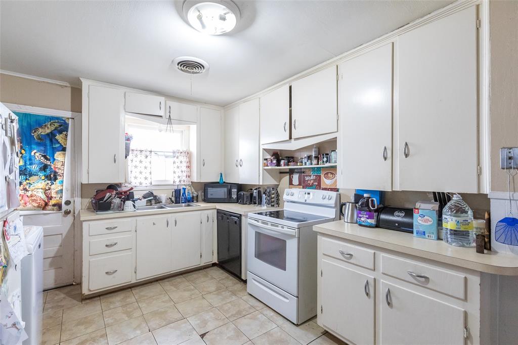 Elmwood West - Residential