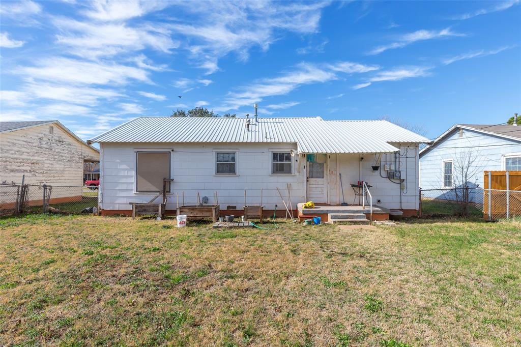 Elmwood West - Residential