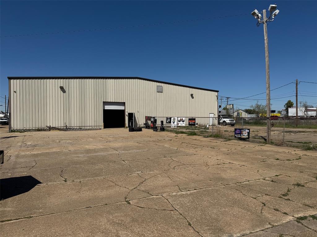 McCall - Commercial Sale