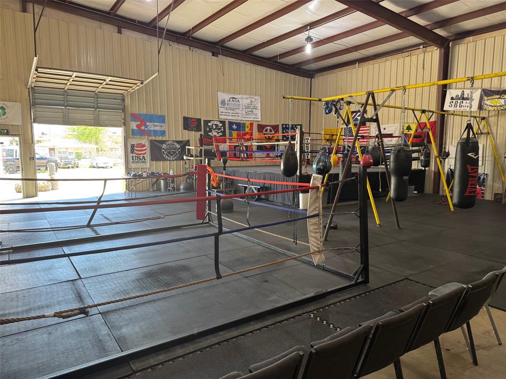 McCall - Commercial Sale