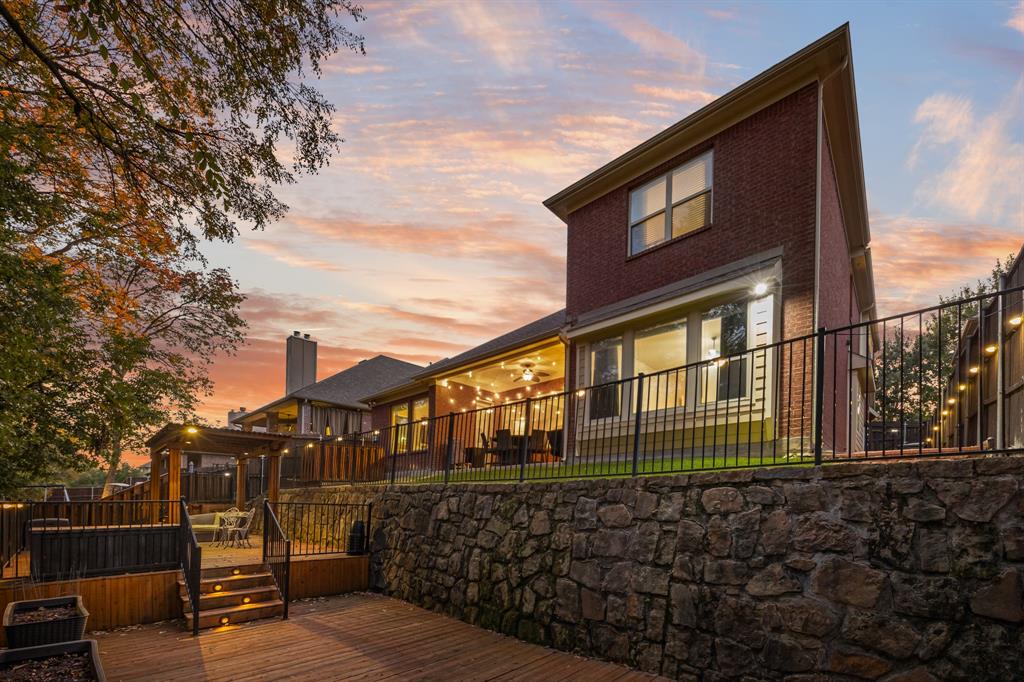 Creekside - Residential