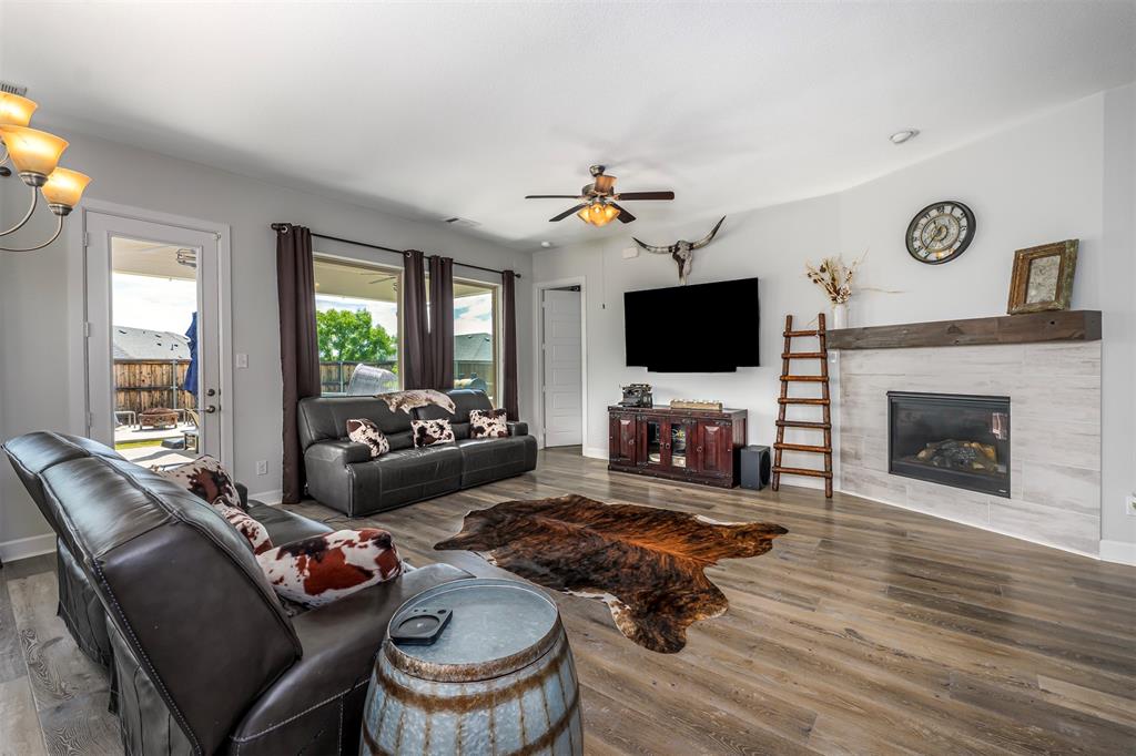 Prairie Oaks Ph 1 - Residential