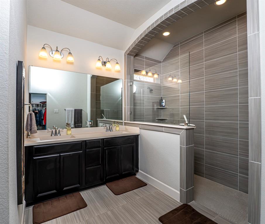 Prairie Oaks Ph 1 - Residential