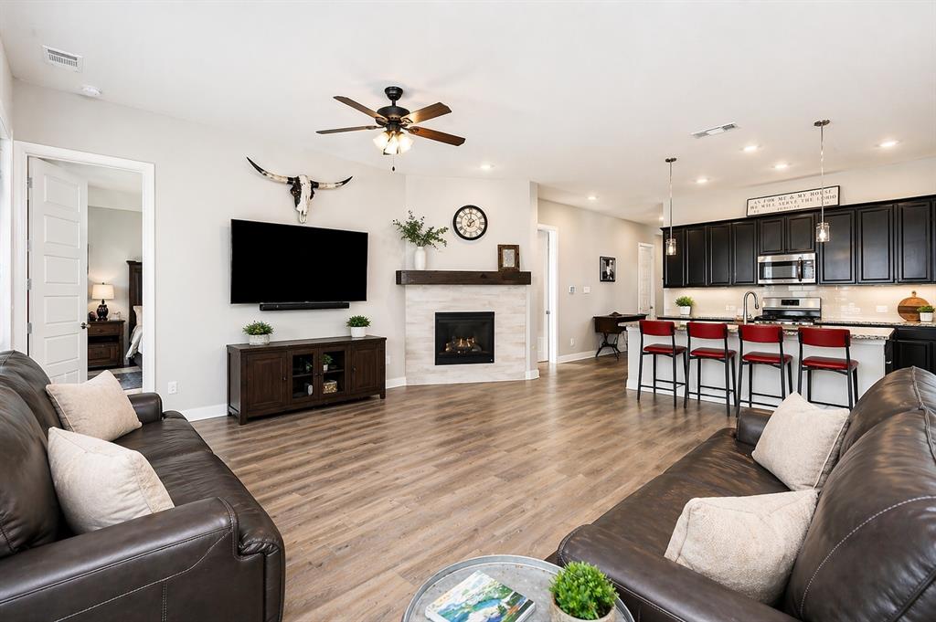 Prairie Oaks Ph 1 - Residential