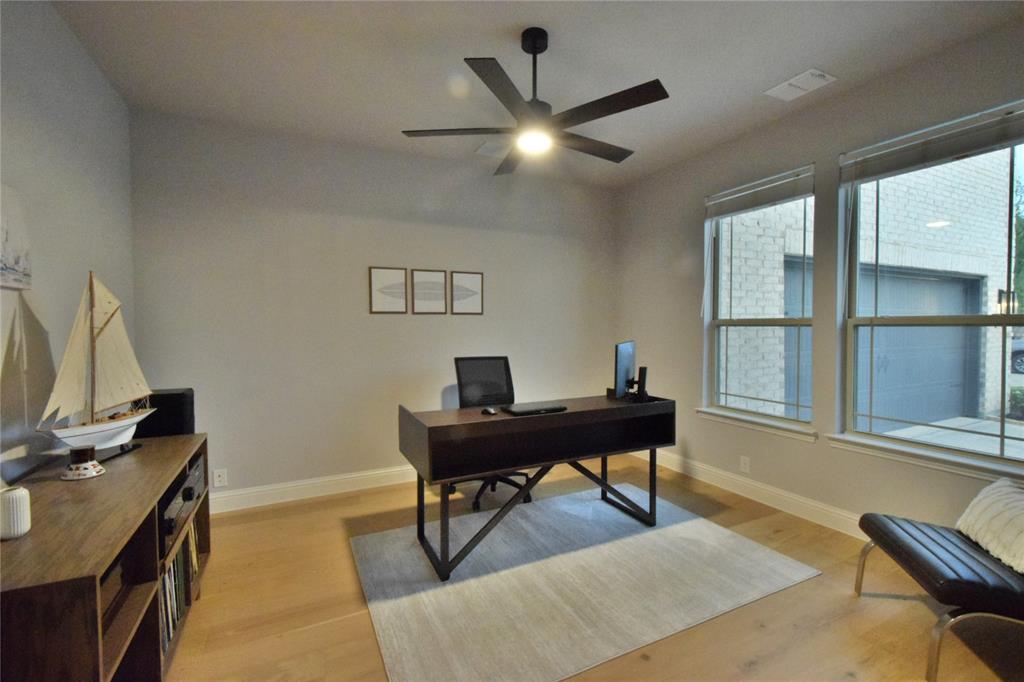 386 Paddle Boat Drive