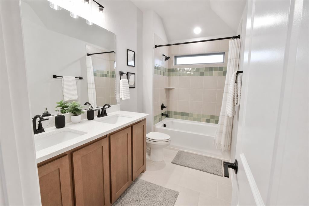 Abes Landing - Residential