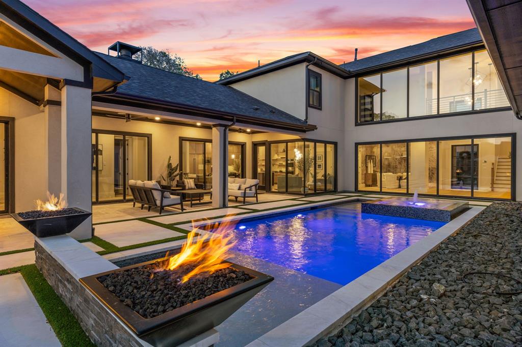 381 Spade Ranch Road