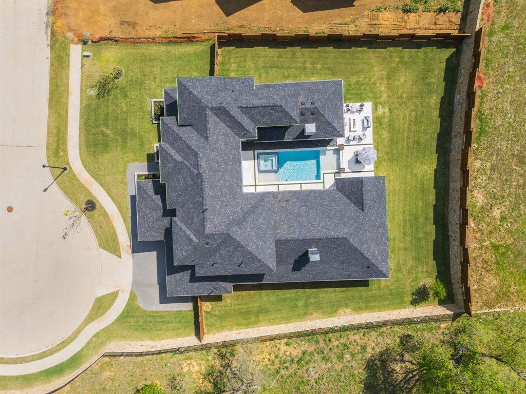 381 Spade Ranch Road