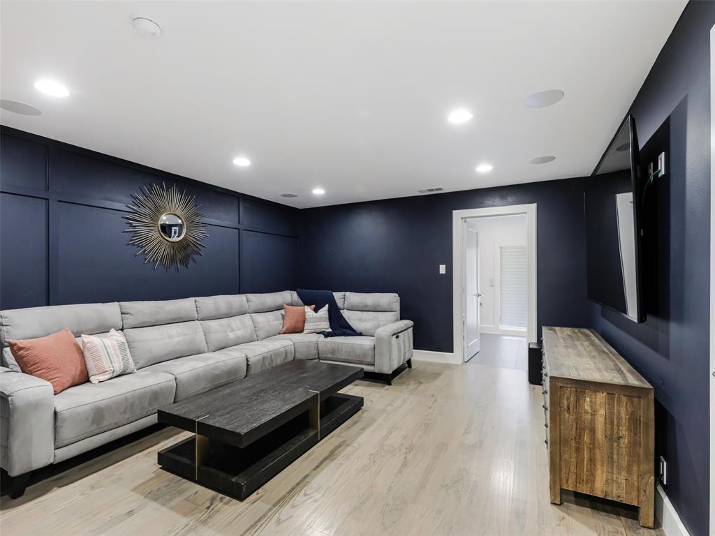 Forest Glen Sec 03 - Residential