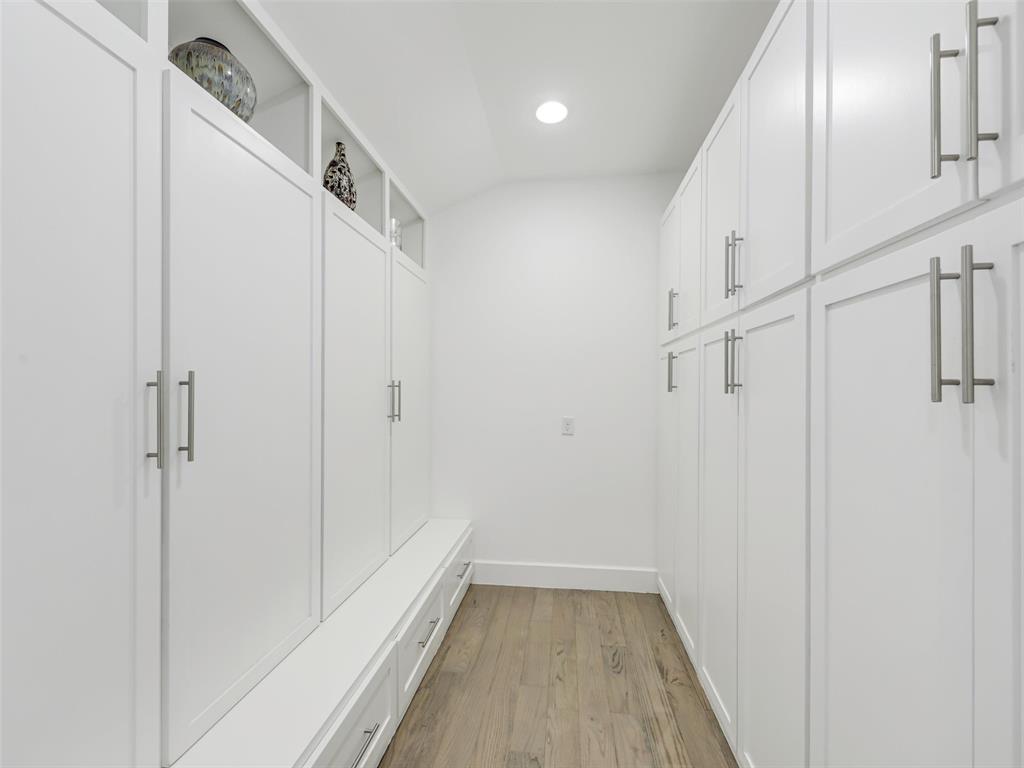 Forest Glen Sec 03 - Residential