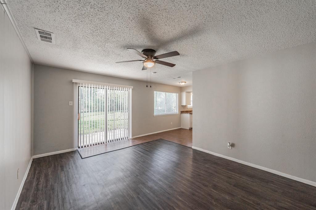 Singing Hills - Residential