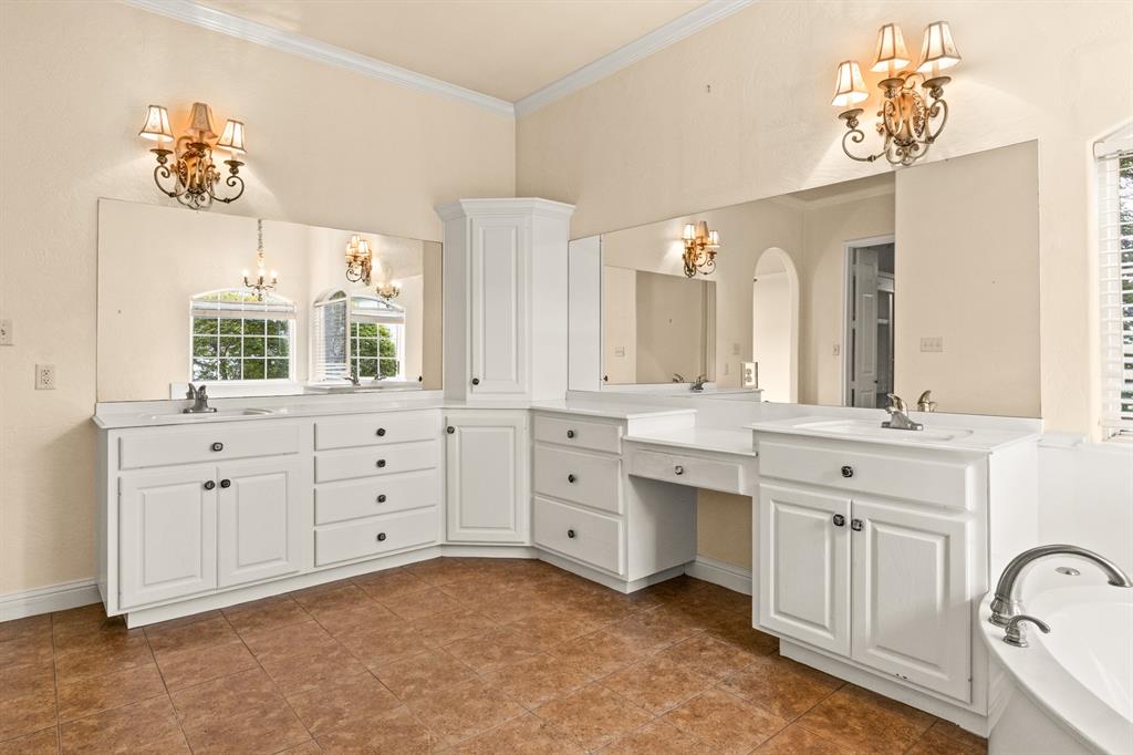 Elmwood - Residential