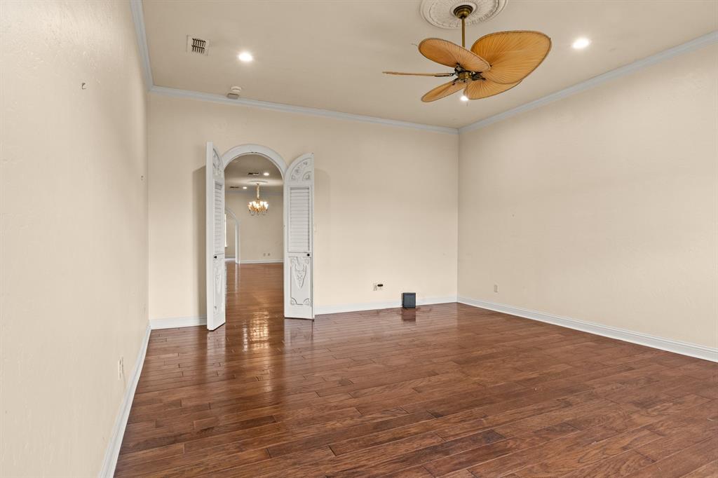 Elmwood - Residential